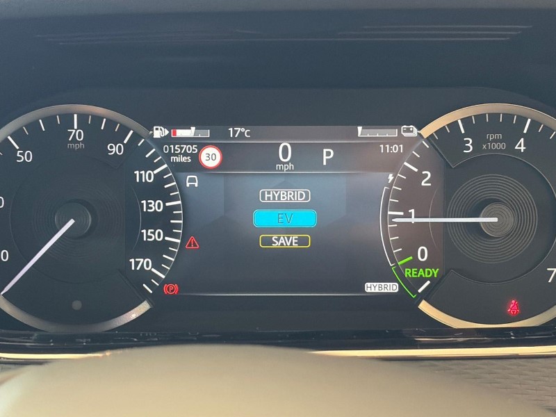2022 (22) LAND ROVER RANGE ROVER EVOQUE 1.5 P300e Evoque Edition 5dr Auto 5685803