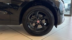 2021 (21) JAGUAR F-PACE 2.0 D200 R-Dynamic S 5dr Auto AWD 5688678
