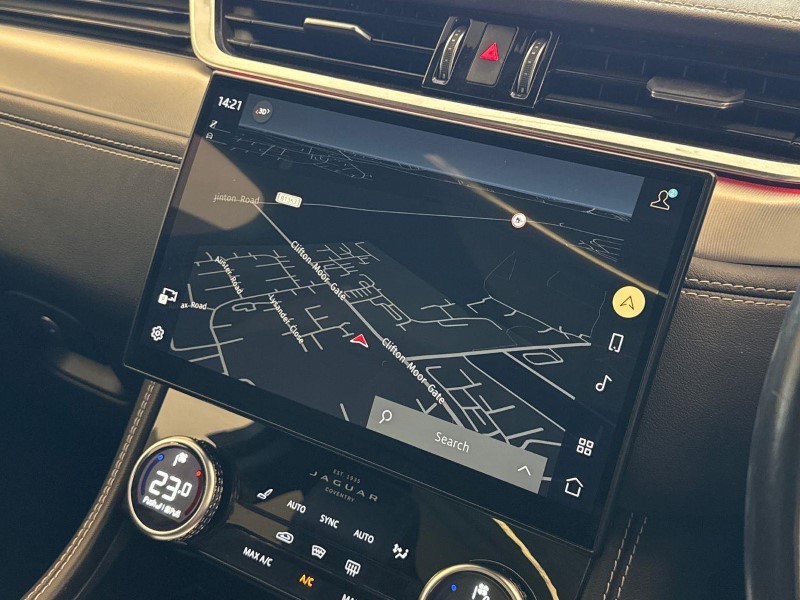 2021 (21) JAGUAR F-PACE 2.0 D200 R-Dynamic S 5dr Auto AWD 5688681