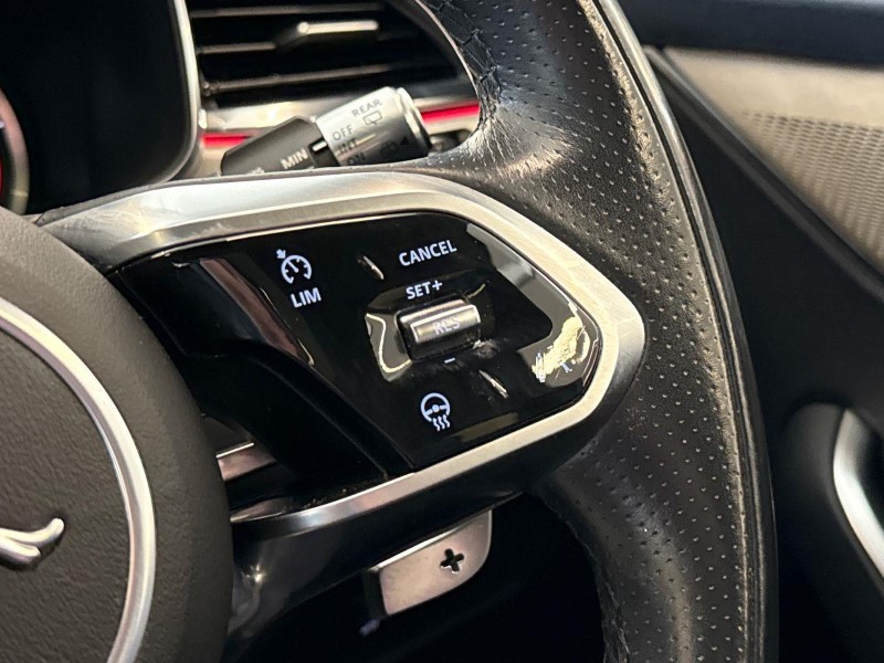 2021 (21) JAGUAR F-PACE 2.0 D200 R-Dynamic S 5dr Auto AWD 5688699