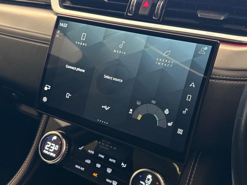 2021 (21) JAGUAR F-PACE 2.0 D200 R-Dynamic S 5dr Auto AWD 5688700