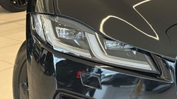 2021 (21) JAGUAR F-PACE 2.0 D200 R-Dynamic S 5dr Auto AWD 5688687