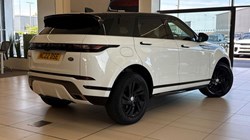 2022 (22) LAND ROVER RANGE ROVER EVOQUE 2.0 D200 R-Dynamic S 5dr Auto 5675516