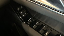 2023 (73) LAND ROVER RANGE ROVER VELAR 2.0 D200 MHEV Dynamic SE 5dr Auto 5673991
