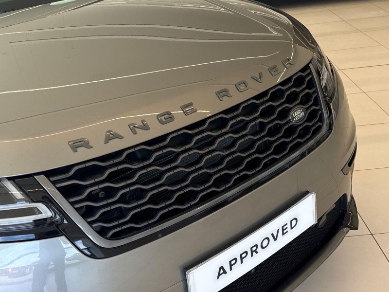 2017 (67) LAND ROVER RANGE ROVER VELAR 3.0 D300 First Edition 5dr Auto 5674244