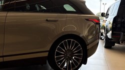 2017 (67) LAND ROVER RANGE ROVER VELAR 3.0 D300 First Edition 5dr Auto 5674255