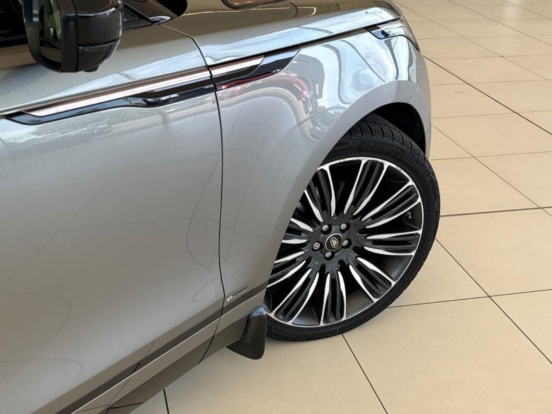 2017 (67) LAND ROVER RANGE ROVER VELAR 3.0 D300 First Edition 5dr Auto 5674250