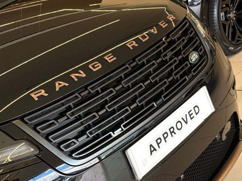 2025 (25) LAND ROVER RANGE ROVER VELAR 2.0 D200 MHEV Autobiography 5dr Auto [Revised] 5686909