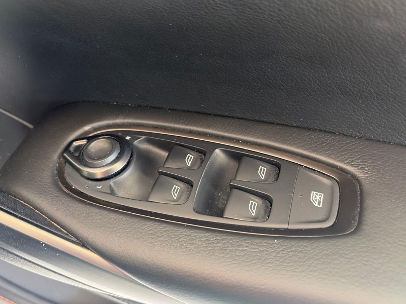2021 (21) ASTON MARTIN DBX V8 550 5dr Touchtronic 5675744