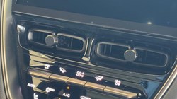 2021 (21) ASTON MARTIN DBX V8 550 5dr Touchtronic 5675757