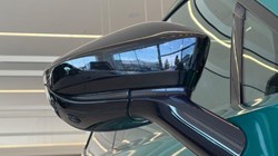 2021 (21) ASTON MARTIN DBX V8 550 5dr Touchtronic 5675771
