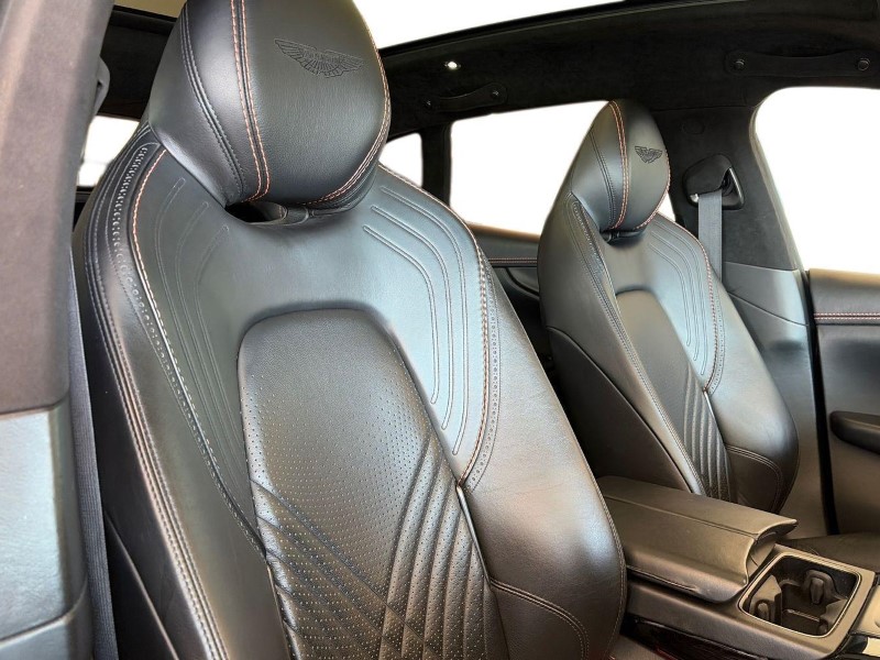 2021 (21) ASTON MARTIN DBX V8 550 5dr Touchtronic 5675747