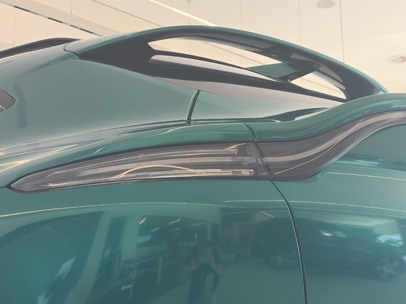 2021 (21) ASTON MARTIN DBX V8 550 5dr Touchtronic 5675740