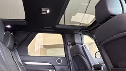 2023 (23) LAND ROVER DISCOVERY 3.0 D300 R-Dynamic HSE 5dr Auto 5702014