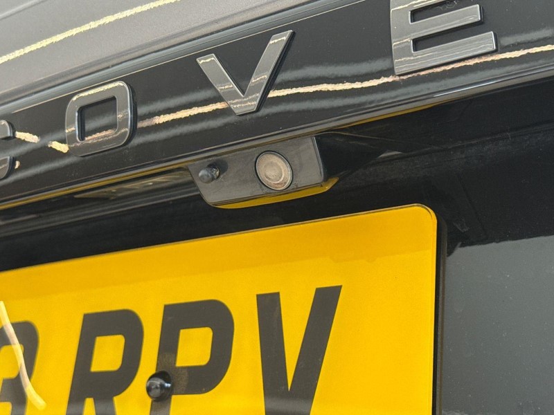 2023 (23) LAND ROVER DISCOVERY 3.0 D300 R-Dynamic HSE 5dr Auto 5702033