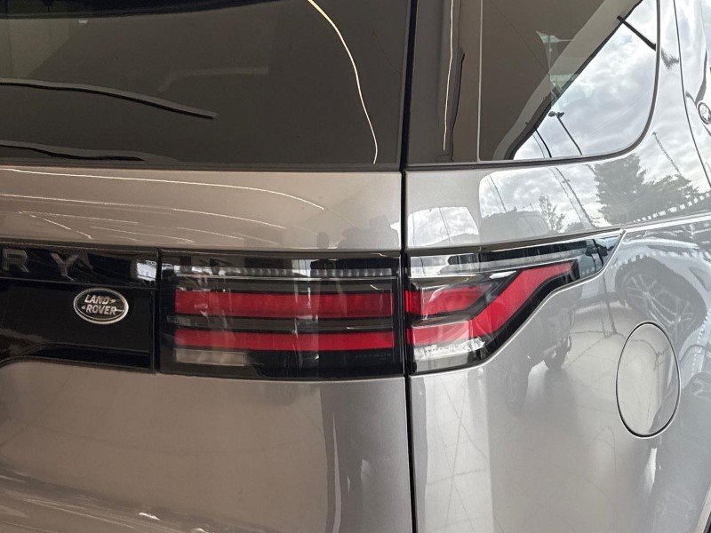 2023 (23) LAND ROVER DISCOVERY 3.0 D300 R-Dynamic HSE 5dr Auto 5702039
