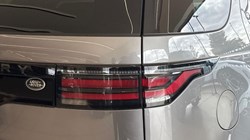 2023 (23) LAND ROVER DISCOVERY 3.0 D300 R-Dynamic HSE 5dr Auto 5702039