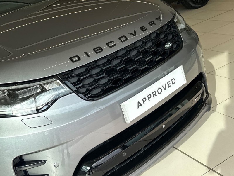 2023 (23) LAND ROVER DISCOVERY 3.0 D300 R-Dynamic HSE 5dr Auto 5702035