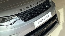 2023 (23) LAND ROVER DISCOVERY 3.0 D300 R-Dynamic HSE 5dr Auto 5702035
