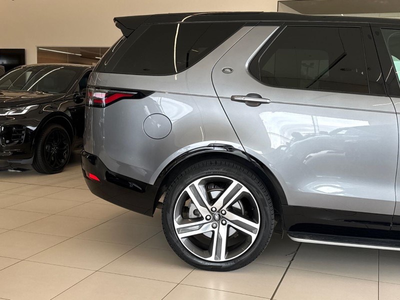 2023 (23) LAND ROVER DISCOVERY 3.0 D300 R-Dynamic HSE 5dr Auto 5702046