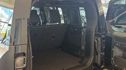 2023 (73) LAND ROVER DEFENDER 5.0 P525 V8 Carpathian Edition 110 5dr Auto 5682438