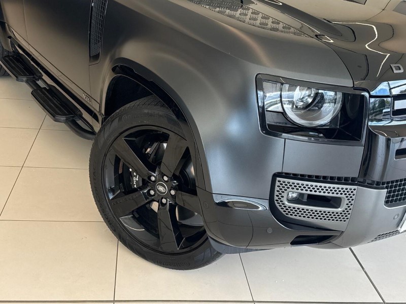 2023 (73) LAND ROVER DEFENDER 5.0 P525 V8 Carpathian Edition 110 5dr Auto 5682440