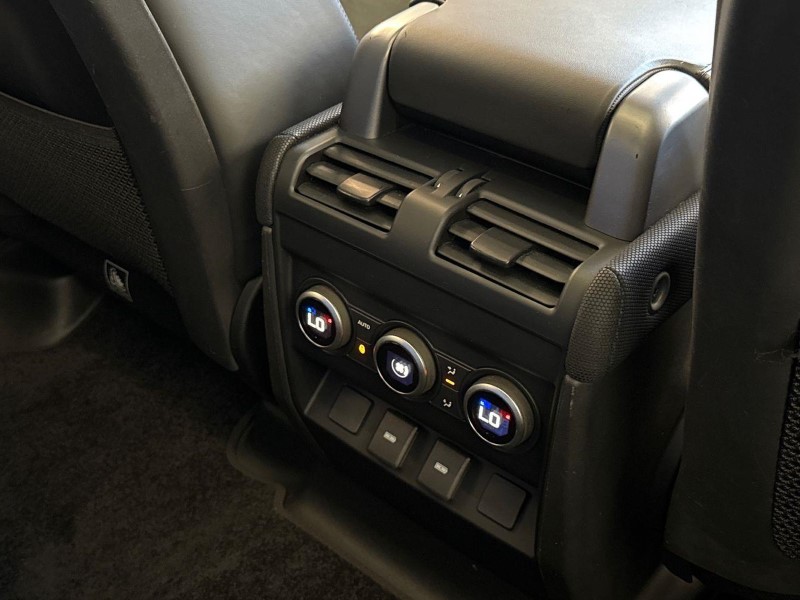 2023 (73) LAND ROVER DEFENDER 5.0 P525 V8 Carpathian Edition 110 5dr Auto 5682416