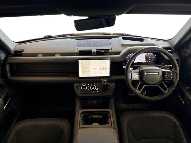 2023 (73) LAND ROVER DEFENDER 5.0 P525 V8 Carpathian Edition 110 5dr Auto 5682407
