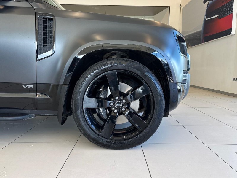 2023 (73) LAND ROVER DEFENDER 5.0 P525 V8 Carpathian Edition 110 5dr Auto 5682406