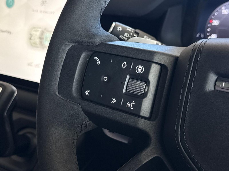 2023 (73) LAND ROVER DEFENDER 5.0 P525 V8 Carpathian Edition 110 5dr Auto 5682426