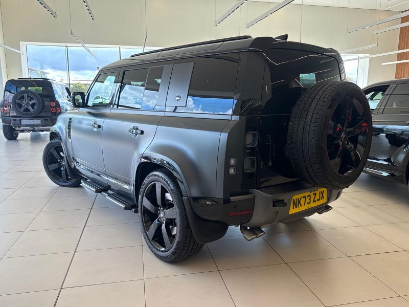 2023 (73) LAND ROVER DEFENDER 5.0 P525 V8 Carpathian Edition 110 5dr Auto 5682451