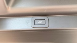2025 (25) LAND ROVER RANGE ROVER 3.0 D350 HSE 4dr Auto 5598450