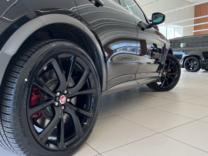 2020 (20) JAGUAR F-PACE 5.0 Supercharged V8 SVR 5dr Auto AWD 5700649