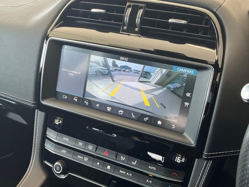 2020 (20) JAGUAR F-PACE 5.0 Supercharged V8 SVR 5dr Auto AWD 5700633