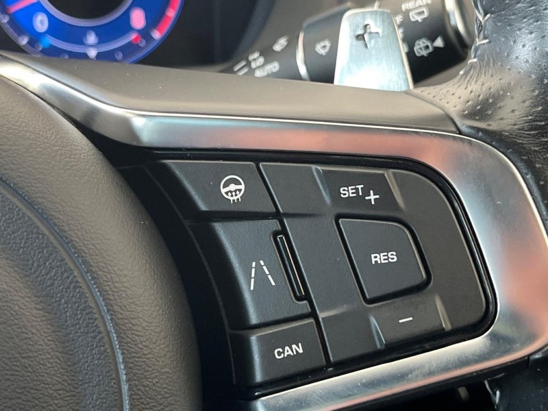 2020 (20) JAGUAR F-PACE 5.0 Supercharged V8 SVR 5dr Auto AWD 5700628