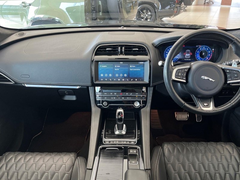 2020 (20) JAGUAR F-PACE 5.0 Supercharged V8 SVR 5dr Auto AWD 5700615
