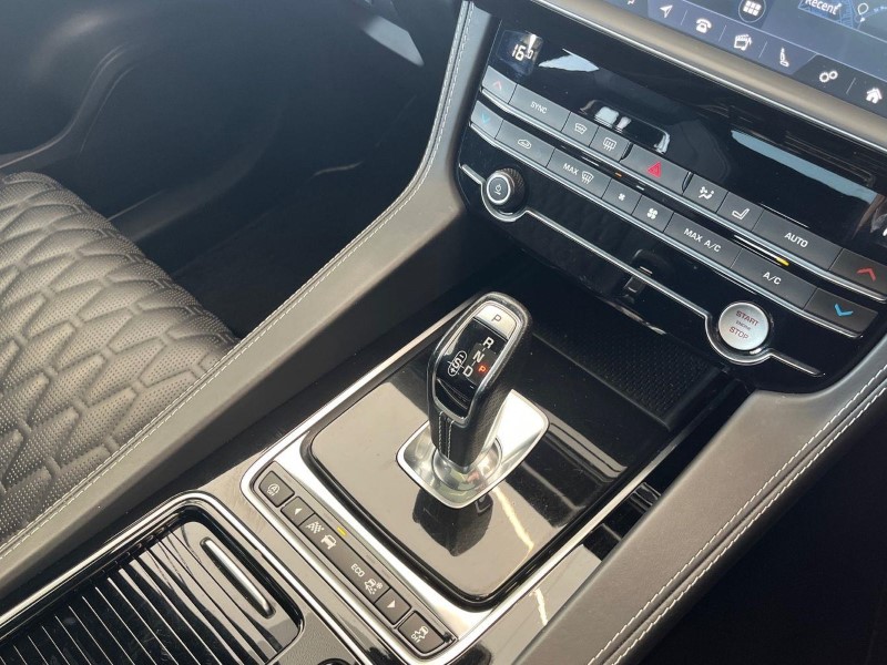 2020 (20) JAGUAR F-PACE 5.0 Supercharged V8 SVR 5dr Auto AWD 5700614