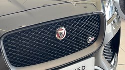 2020 (20) JAGUAR F-PACE 5.0 Supercharged V8 SVR 5dr Auto AWD 5700644