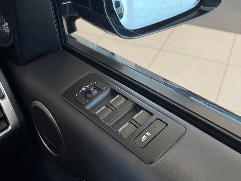 2023 (23) LAND ROVER DISCOVERY 3.0 D250 R-Dynamic SE 5dr Auto 5721204
