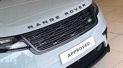2025 (25) LAND ROVER RANGE ROVER VELAR 2.0 P400e Dynamic SE 5dr Auto 5706988