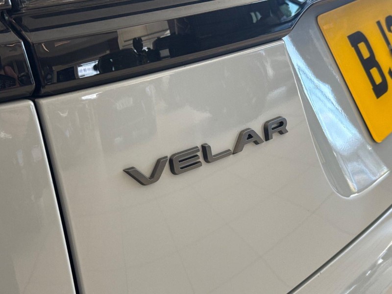 2025 (25) LAND ROVER RANGE ROVER VELAR 2.0 P400e Dynamic SE 5dr Auto 5706990