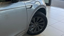 2020 (70) LAND ROVER DISCOVERY SPORT 2.0 P200 R-Dynamic SE 5dr Auto 5707789