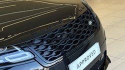 2022 (22) LAND ROVER RANGE ROVER VELAR 2.0 D200 Edition 5dr Auto 5707835