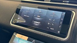 2022 (22) LAND ROVER RANGE ROVER VELAR 2.0 D200 Edition 5dr Auto 5707823