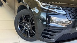 2022 (22) LAND ROVER RANGE ROVER VELAR 2.0 D200 Edition 5dr Auto 5707834