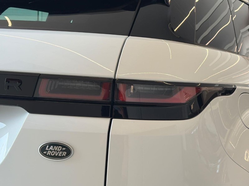 2022 (22) LAND ROVER RANGE ROVER EVOQUE 1.5 P300e Evoque Edition 5dr Auto 5723780