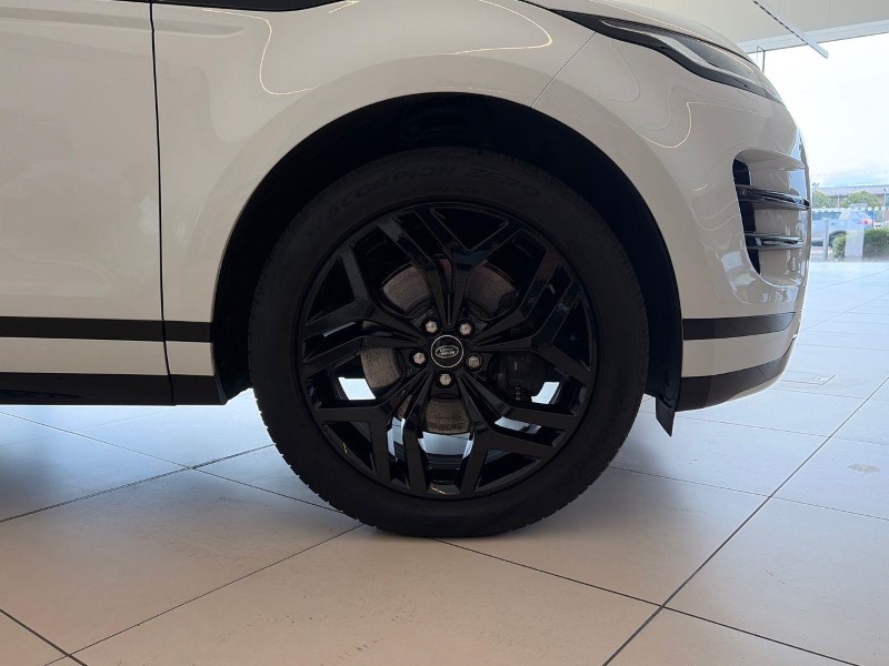 2022 (22) LAND ROVER RANGE ROVER EVOQUE 1.5 P300e Evoque Edition 5dr Auto 5723738