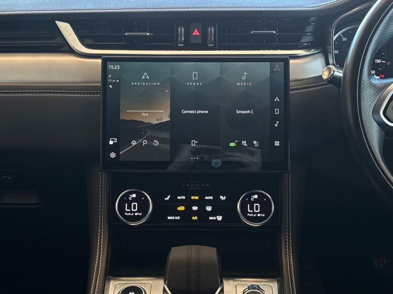 2021 (21) JAGUAR F-PACE 2.0 D200 R-Dynamic S 5dr Auto AWD 5709315