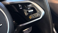 2021 (21) JAGUAR F-PACE 2.0 D200 R-Dynamic S 5dr Auto AWD 5709327