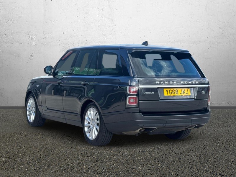 2018 (68) LAND ROVER RANGE ROVER 3.0 SDV6 Vogue 4dr Auto